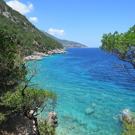 Pantelatos Apartment