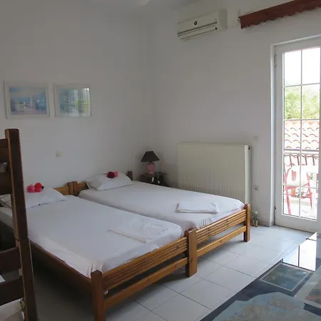 Apartment Pantelatos *