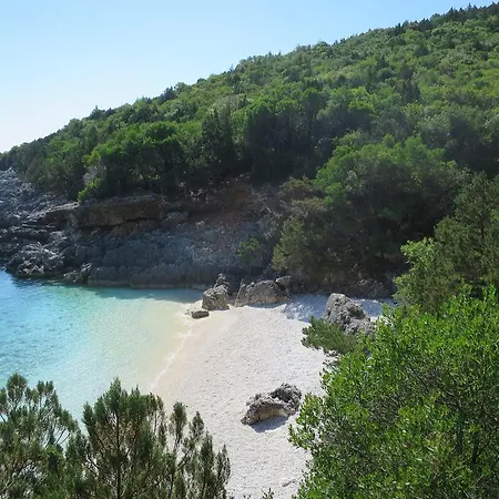 Pantelatos Apartment *