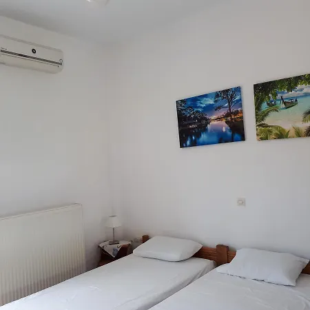 Apartment Pantelatos *