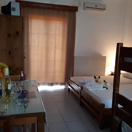 Pantelatos Apartment *